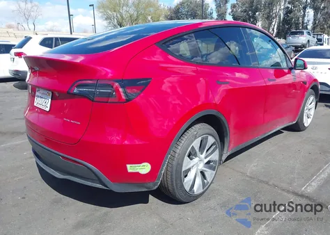 2023 Tesla Model Y Awd/Long Range Dual Motor All-Wheel Drive z USA, uszkodzony, nr VIN 7SAYGDEE8PF596824